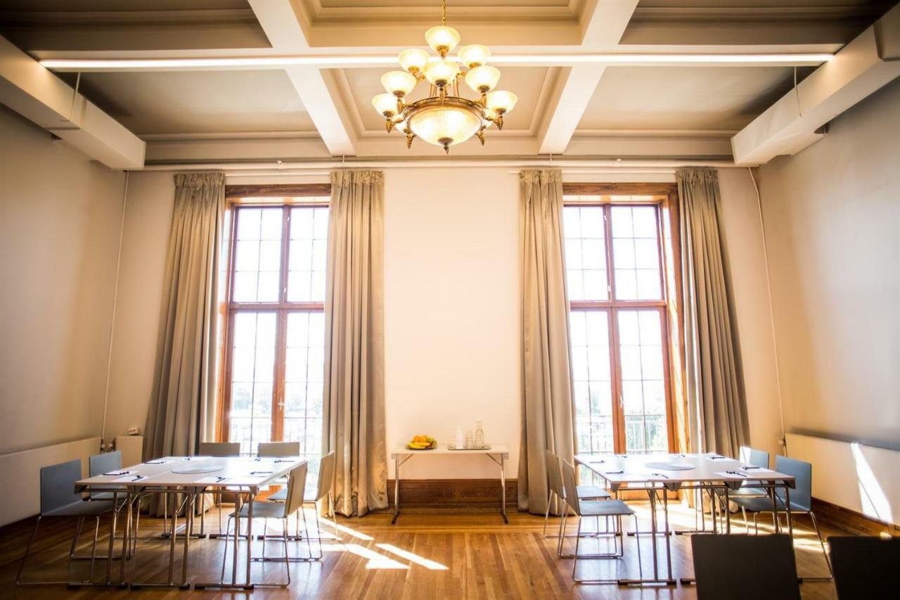 Thon Partner Hotel Victoria Hamar Экстерьер фото